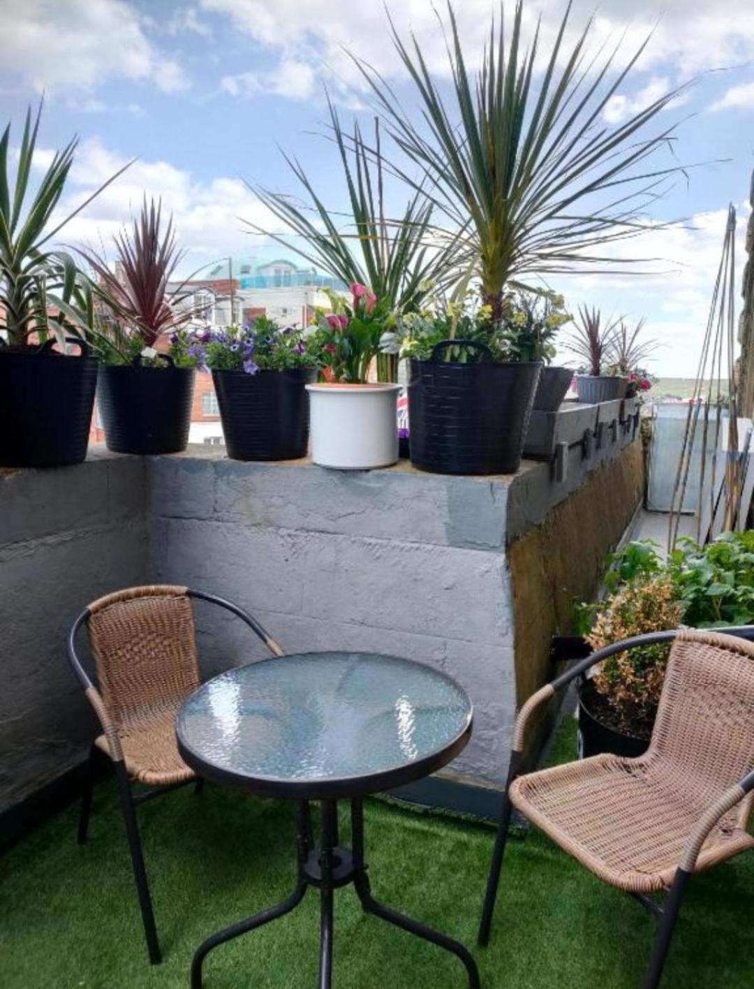 Hotel Whitby Central Close To Beach Pier Flowergate Exterior foto